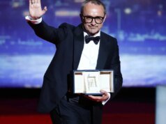 O vencedor do Grande Prêmio de Cannes, Andrey Zvyagintsev, usa discurso de aceitação para se dirigir a Putin: ‘Ponha um fim a esta carnificina’