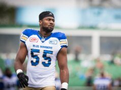 O ex-jogador do All-CFL Jamaal Westerman treinando como convidado do Winnipeg Blue Bombers
