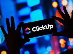 O que a demissão em massa da ClickUp nos diz sobre o futuro do trabalho