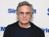 Mark Ruffalo acha que ‘já está em uma lista’ de atores banidos da Paramount por se manifestarem contra a fusão da Warner Bros.