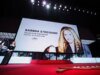 Barbra Streisand compartilha desafios com Cannes ao fazer ‘Yentl’ em mensagem de vídeo para Palma Honorária: “I Had To Make This Movie”