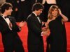 ‘La Bola Negra’, de Penélope Cruz, é ovacionada por 20 minutos pelo público radiante em Cannes