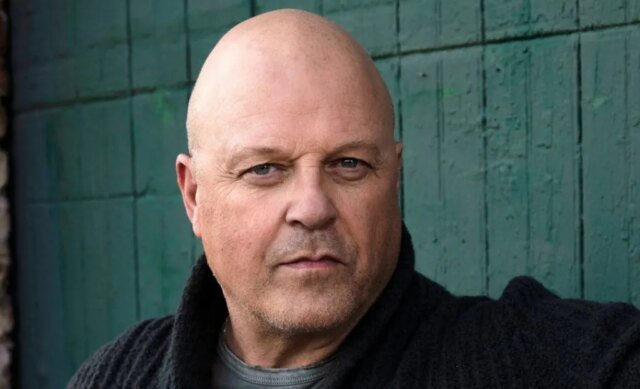 Michael-Chiklis-Headshot-1.jpeg