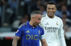 O herói do Arsenal, Santi Cazorla, é aplaudido de pé pelos torcedores do Real Madrid