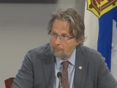Dr. Stan Kutcher se aposentará mais cedo do Senado devido a problemas de saúde