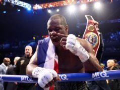 Dubois reescreve a narrativa do desistente em uma noite estranhamente edificante para o boxe