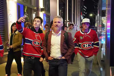 Vague d’amour para Martin St-Louis depois de uma derrota que aconteceu mal durante a partida de seis semanas em Montreal