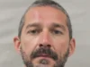 Shia LaBeouf acusado meses após briga explosiva no bar do Mardi Gras