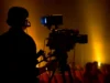 O órgão independente de denúncias de bullying da Grã-Bretanha está em funcionamento: serviço de denúncia de denúncias para cinema e TV finalmente previsto para ser lançado em setembro