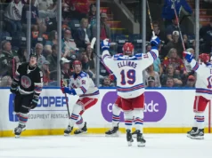 Kitchener Rangers derrotou o anfitrião Kelowna Rockets por 5 a 0 na abertura da Memorial Cup