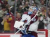 Avs coloca o veterano Josh Manson de volta na defesa antes que ele marque um gol Wild com um erro caro