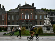 Met Police investiga cinco policiais por comentários ‘inadequados’ no Palácio de Kensington