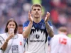 Luka Vušković, emprestado do Tottenham, tem “99,9 por cento” de certeza de que deixará o HSV