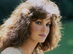 A estrela de Charlie’s Angels, Jaclyn Smith, apresenta uma razão de quatro palavras para sua aparência jovem aos 80 anos