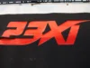 Funcionário da 23XI Racing suspenso pela NASCAR após supostamente bater em alguém com um carrinho de golfe no Charlotte Motor Speedway