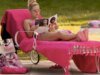 Prequela de ‘Legally Blonde’ ‘Elle’ ganha novo teaser trailer rosado