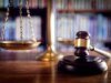 Pessoas aleatórias armadas com IA e nenhum advogado estão supostamente preenchendo processos judiciais com ações judiciais