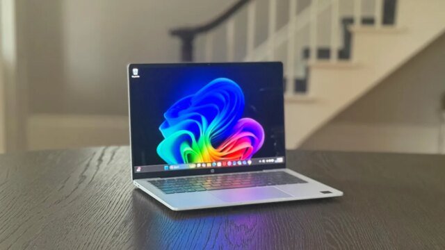 hp-omnibook-5-14-overview.jpg
