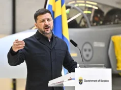 Zelenskyy alerta que Rússia pode estar preparando novo ataque “massivo”
