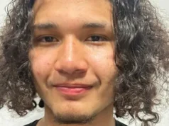 Adolescente acusado de assassinato após menino de 15 anos ser morto a facadas em Londres