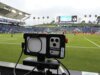 Por dentro do jogo da Apple para filmar um jogo de futebol profissional inteiramente com iPhones