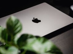 A excelente tela de privacidade do Samsung Galaxy S26 Ultra pode aparecer no próximo MacBook Pro
