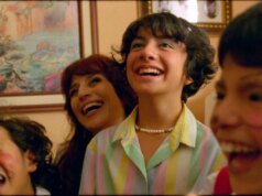 Título da semana da crítica de Cannes ‘Seis meses em um prédio rosa e azul’ garante distribuidor francês