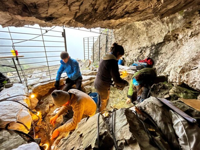 pyrenees-excavation-1280x960.jpeg