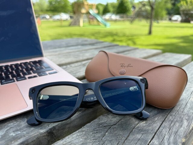 ray-ban-meta-and-case.jpg