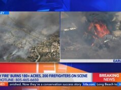 Simi Valley Brush Fire queima estruturas e desencadeia evacuações