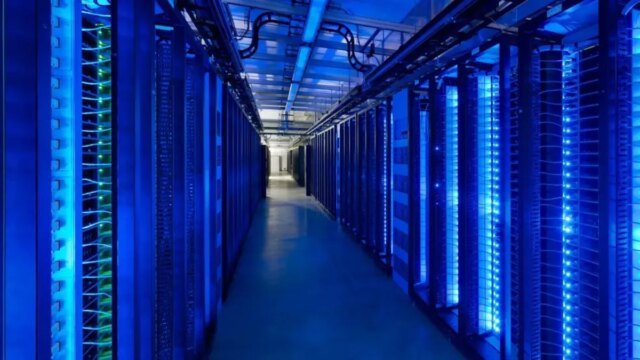1-Meta-offers-paid-training-for-AI-data-center-jobs.jpeg