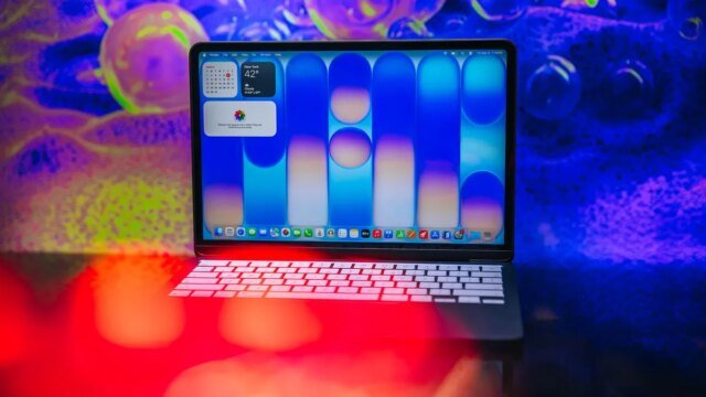 1781028768_apple-macbook-neon-2.jpg