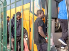 UE chega a acordo para deportar migrantes para “centros de retorno” de países terceiros