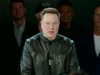 Elon Musk se torna o primeiro trilionário do mundo com a SpaceX disparando na estreia no mercado de ações