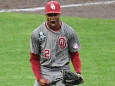 Pontuação da caixa de beisebol da Carolina do Norte x Oklahoma: estatísticas ao vivo da College World Series
