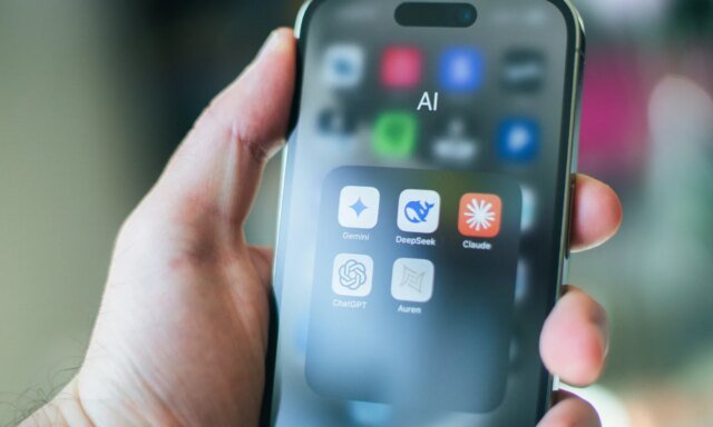 AI-Apps-installed-on-iPhone-Gemini-DeepSeek-Claude-ChatGPT-Auren.jpg