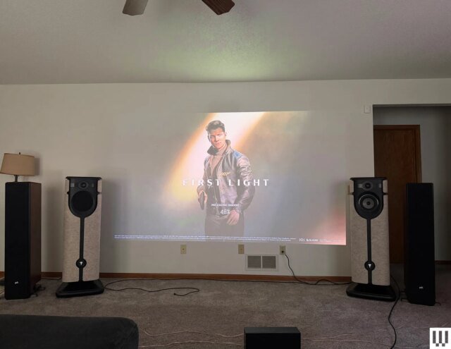 BenQ-W4100i-Projector-6-source-John-Brandon.jpg
