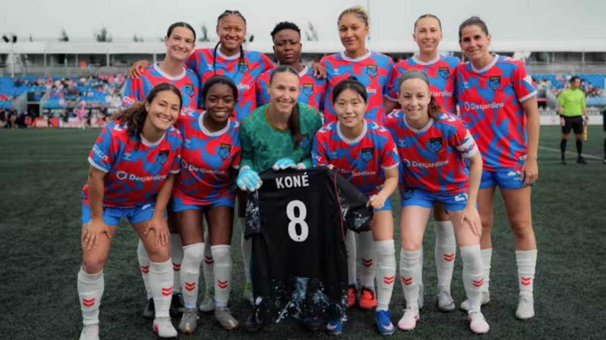 Les Roses presta homenagem a Ismaël Koné e fonte corresponde a nul