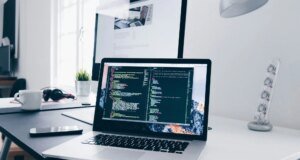 A compra de um laptop poderá em breve resultar em uma pontuação de carbono instantânea graças à IA