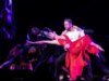 Equipe de ‘The Symphony Of Dance’ narra o retorno de Hayley Erbert ao palco com o marido Derek Hough após uma cirurgia cerebral para Tribeca Doc