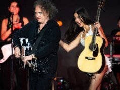 Olivia Rodrigo revela que novo álbum tem dueto com Robert Smith do Cure, ‘What’s Wrong With Me’, por Way of Surprise Live Premiere no Primavera Sound