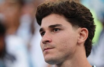 Julian Alvarez, alvo do Arsenal, lança bomba de transferência na Copa do Mundo