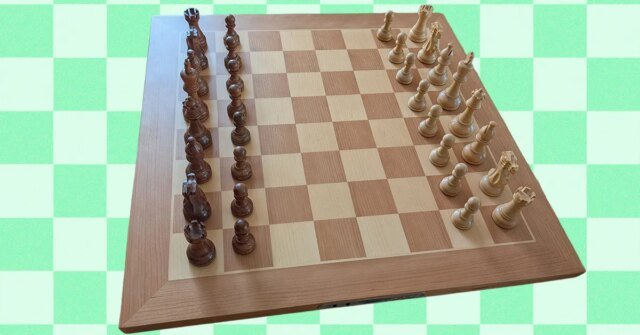 The-Best-Smart-Chess-Boards.jpg