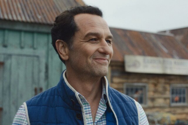 Widows_Bay_MatthewRhys-1280x853.jpg