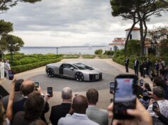 Audi comemora lançamento do supercarro Nuvolari com evento repleto de estrelas no sul da França