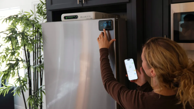 bluetti-fridgepower-home-battery-backup-1.png