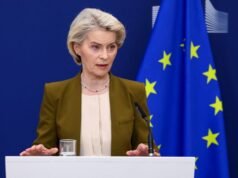 UE propõe 21º pacote de sanções contra a Rússia, visando bancos