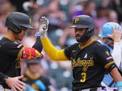 Gonzalez e Reynolds homenageiam enquanto os Pirates seguram as Montanhas Rochosas por 8-6
