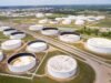 O petróleo sobe à medida que os EUA e o Irã atacam, Israel avança ainda mais para o Líbano