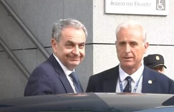 Zapatero comparece perante o Tribunal Nacional como primeiro ex-presidente acusado de democracia